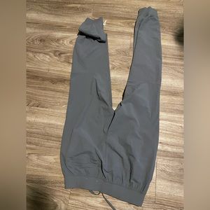 LuLu jogger medium grey